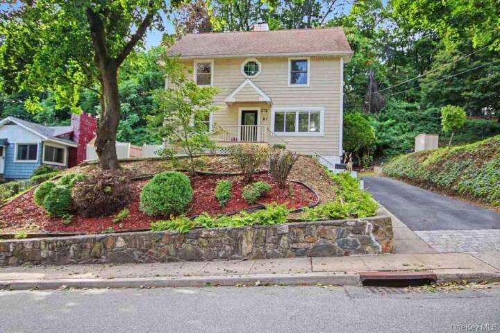 Property photo # 1