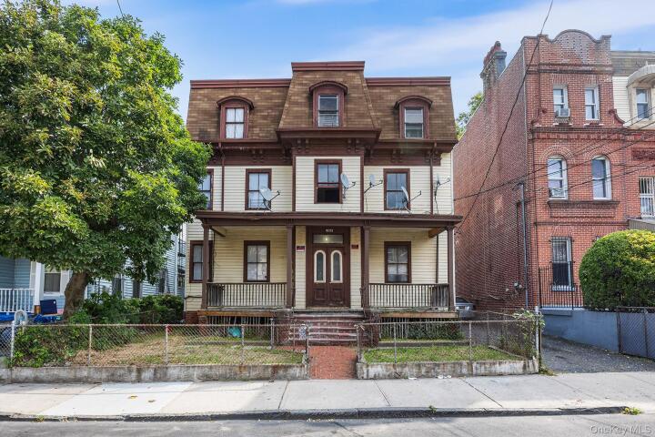 Property photo # 1