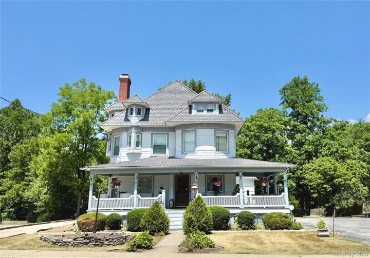 Property photo # 1