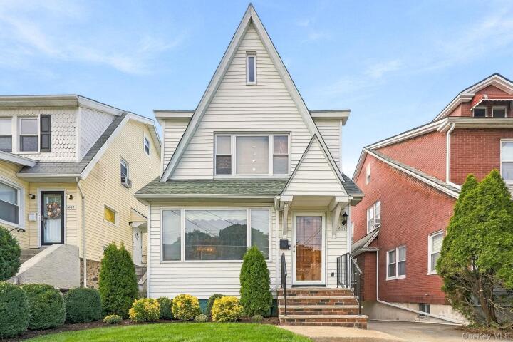 Property photo # 1