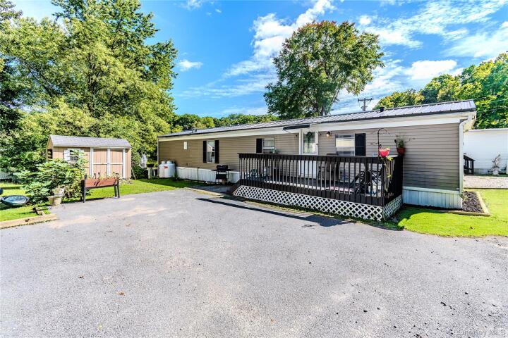 Property photo # 1