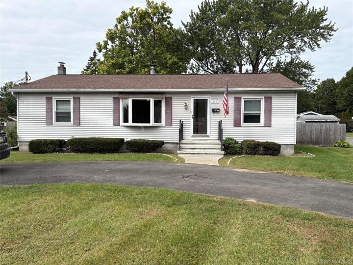 Property photo # 1