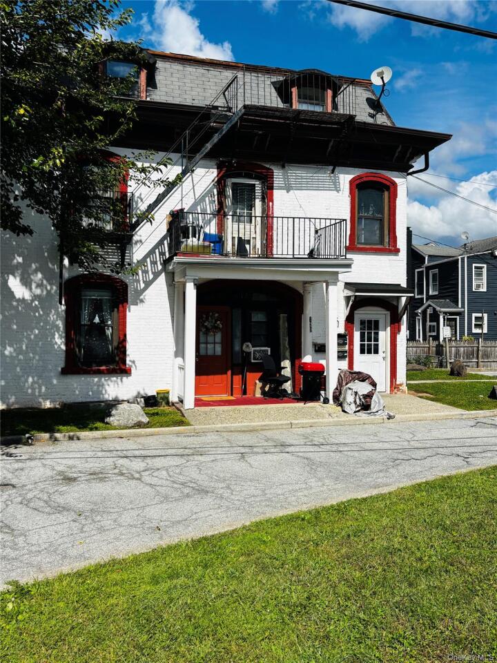 Property photo # 1
