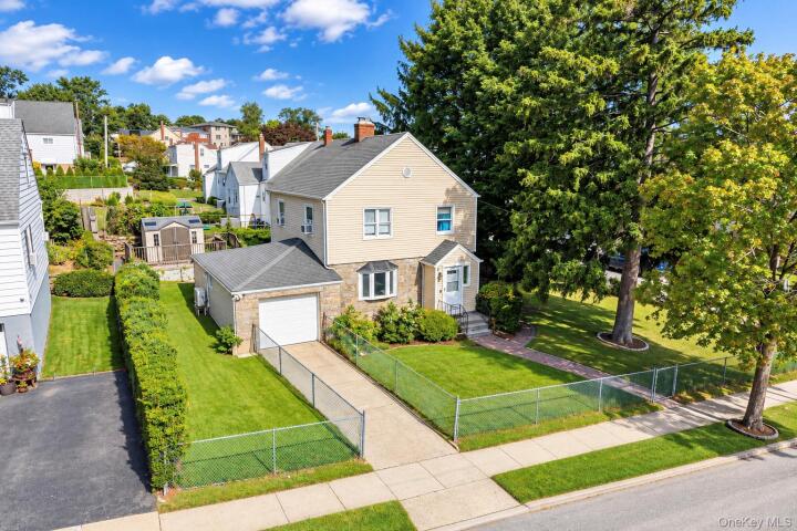 Property photo # 1