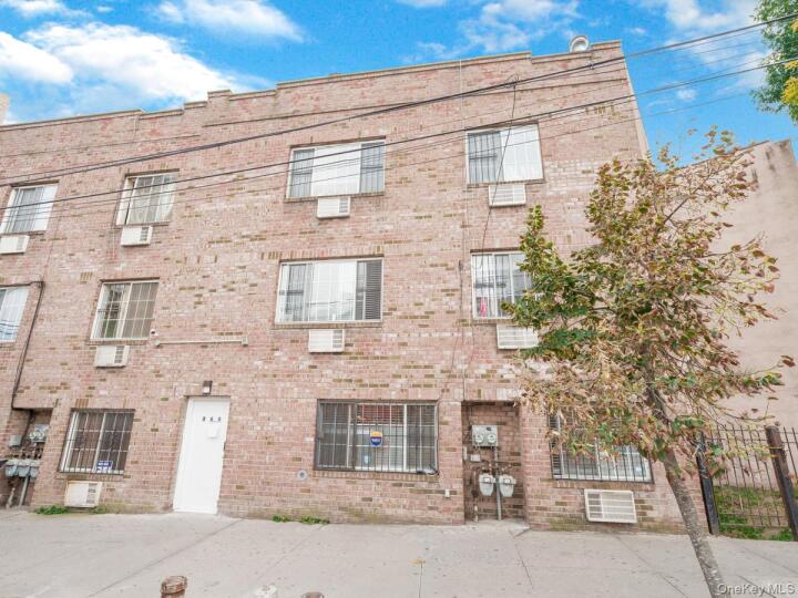 Property photo # 1