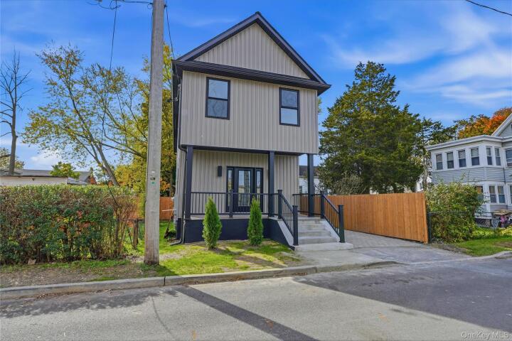 Property photo # 1