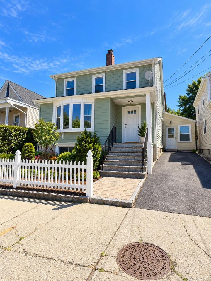 Property photo # 1