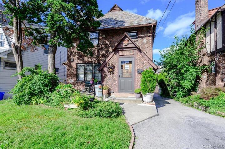Property photo # 1