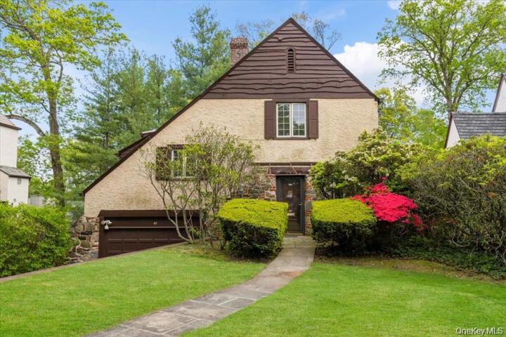 Property photo # 1