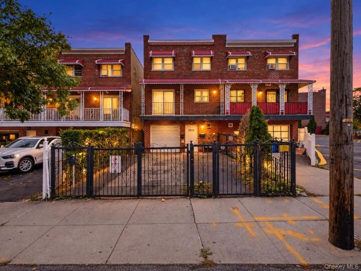 Property photo # 1