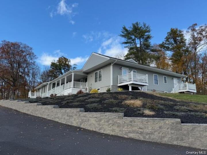 Property photo # 1