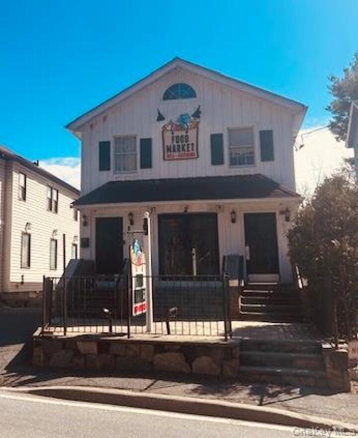 Property photo # 1