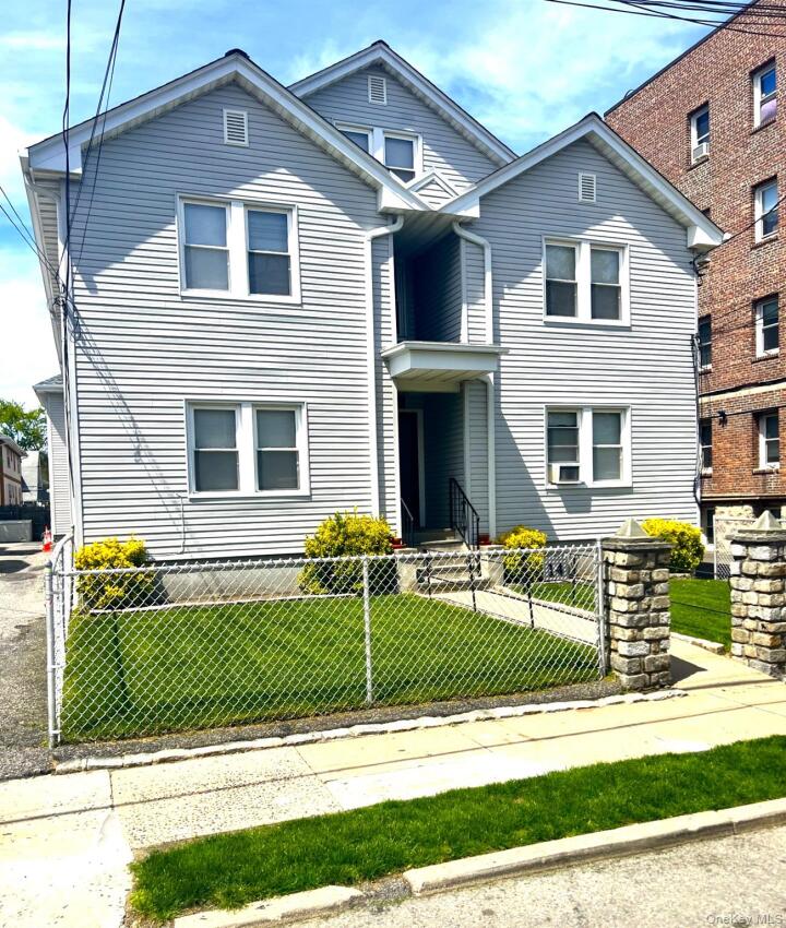 Property photo # 1