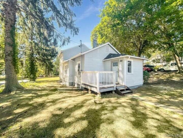 Property photo # 1