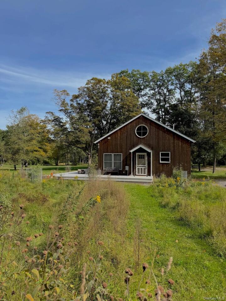 Property photo # 1