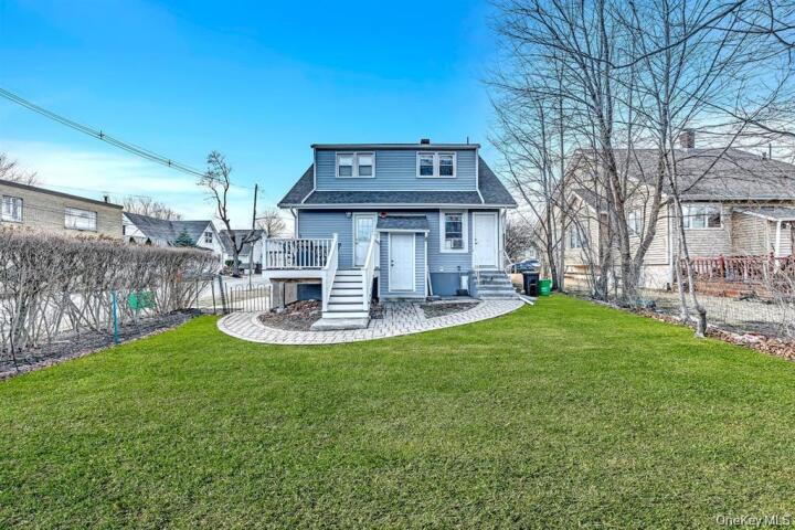 Property photo # 1