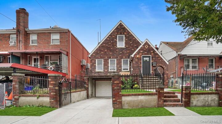 Property photo # 1