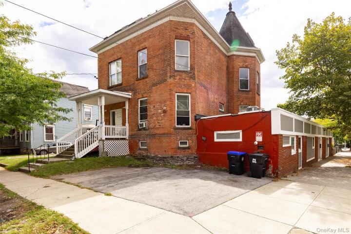 Property photo # 1