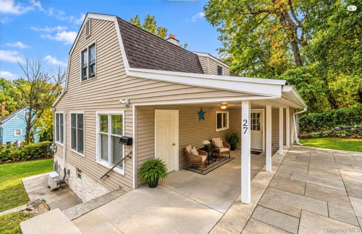 Property photo # 1