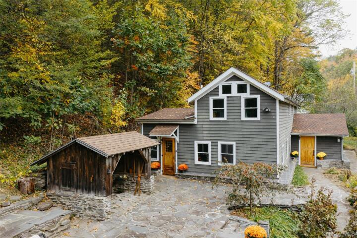 Property photo # 1