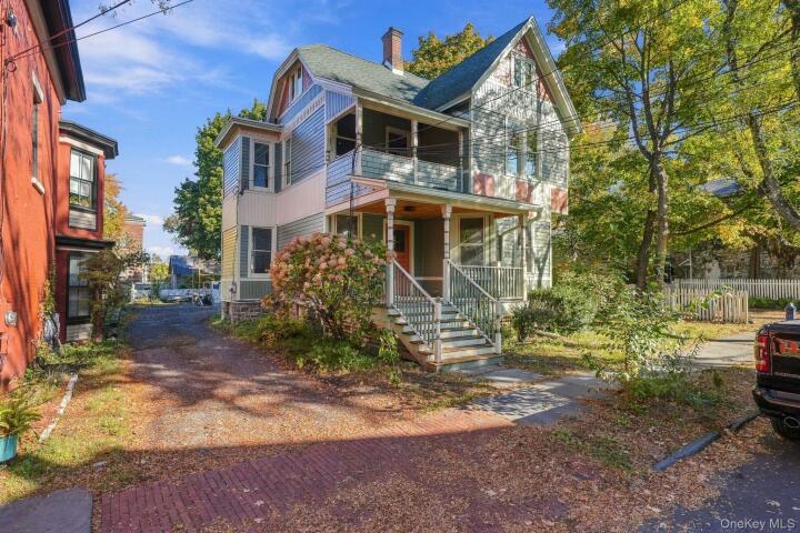 Property photo # 1
