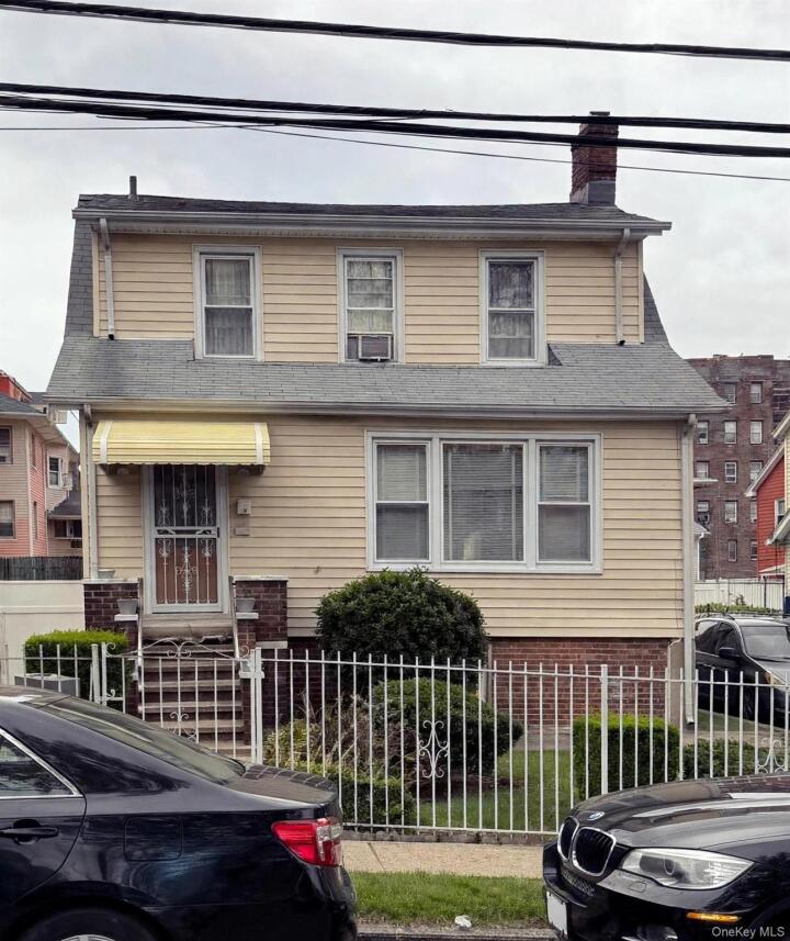 Property photo # 1