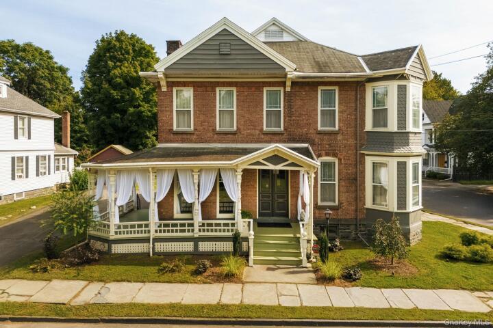 Property photo # 1
