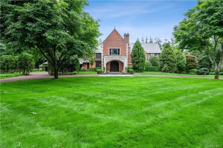 Property photo # 1
