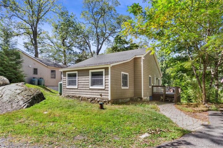 Property photo # 1