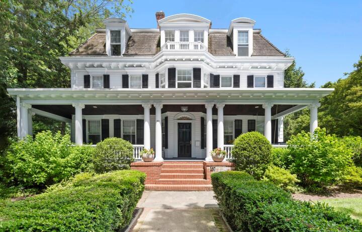Property photo # 1