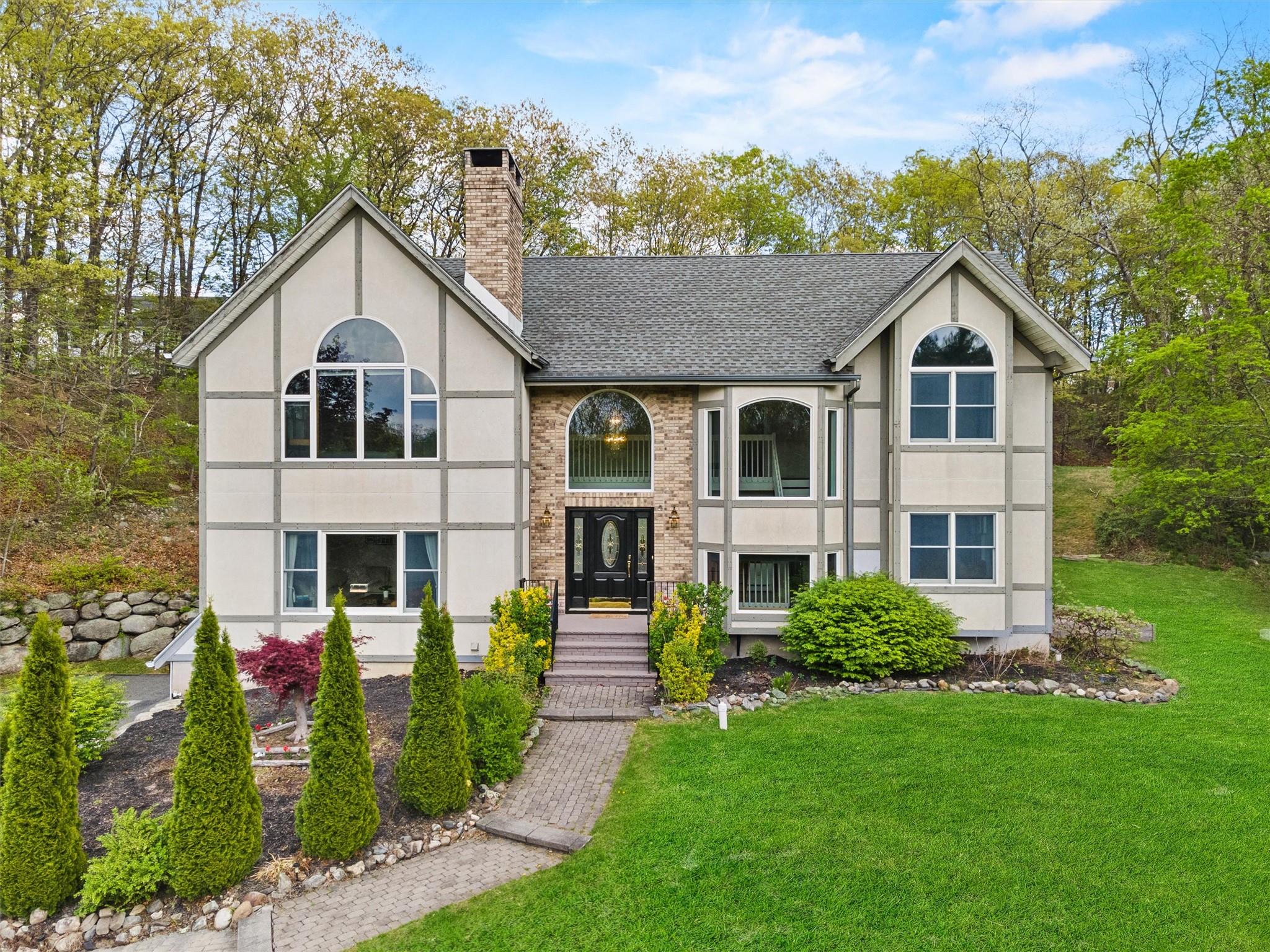 Property photo # 1