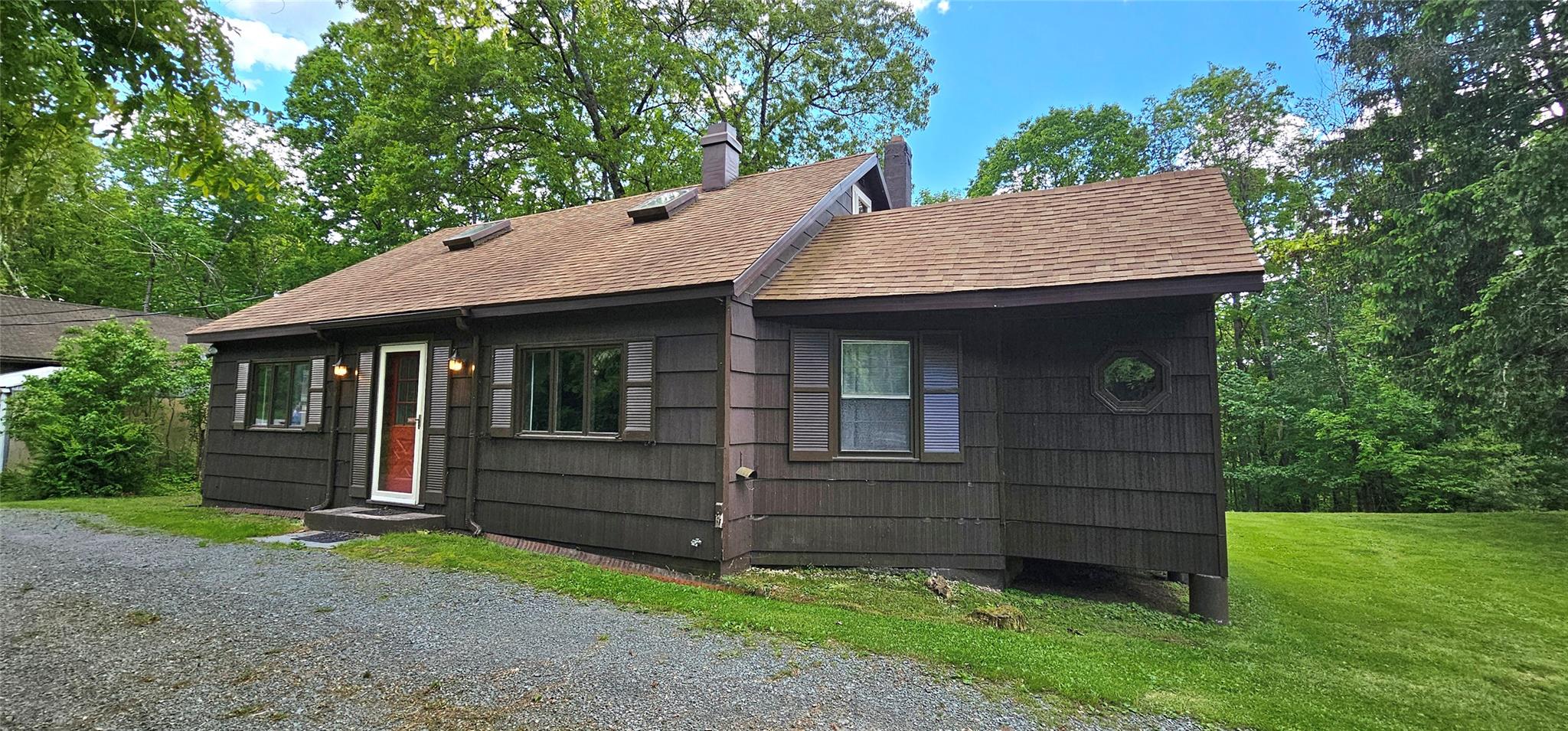 Property photo # 1