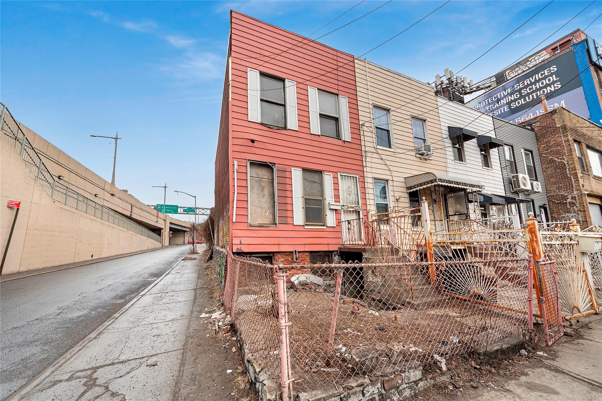 Property photo # 1