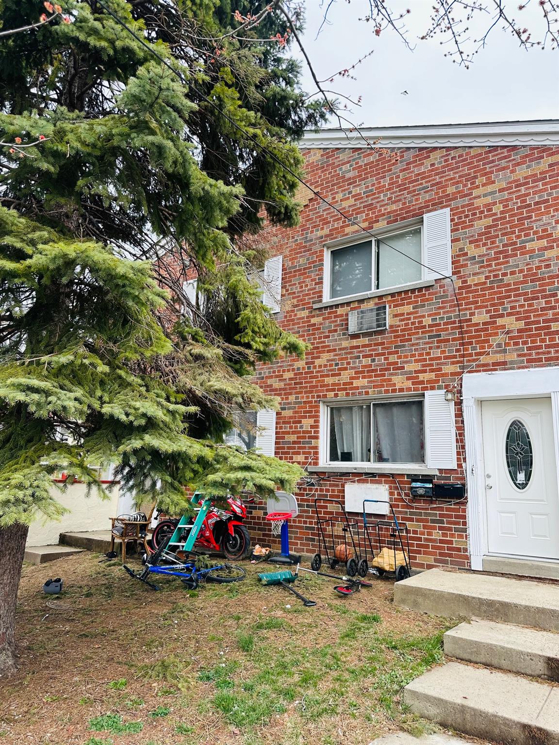 Property photo # 1