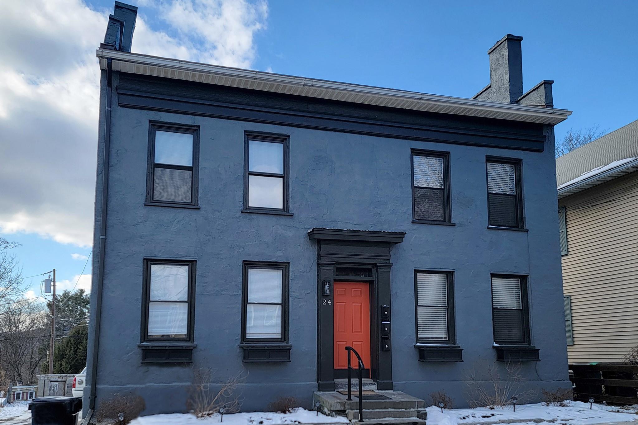 Property photo # 1