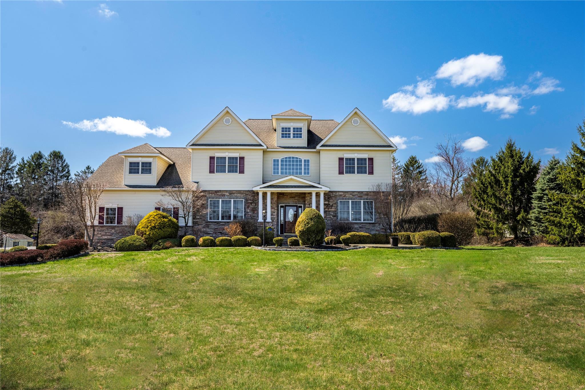 Property photo # 1
