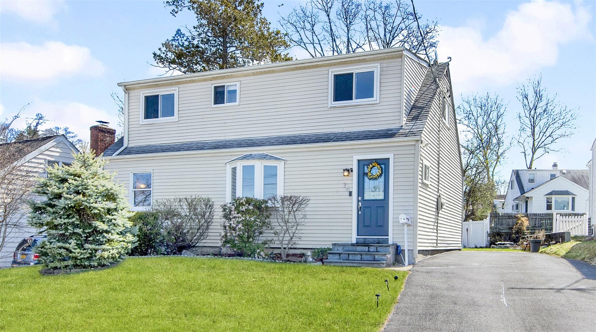 Property photo # 1