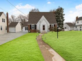 Property photo # 1