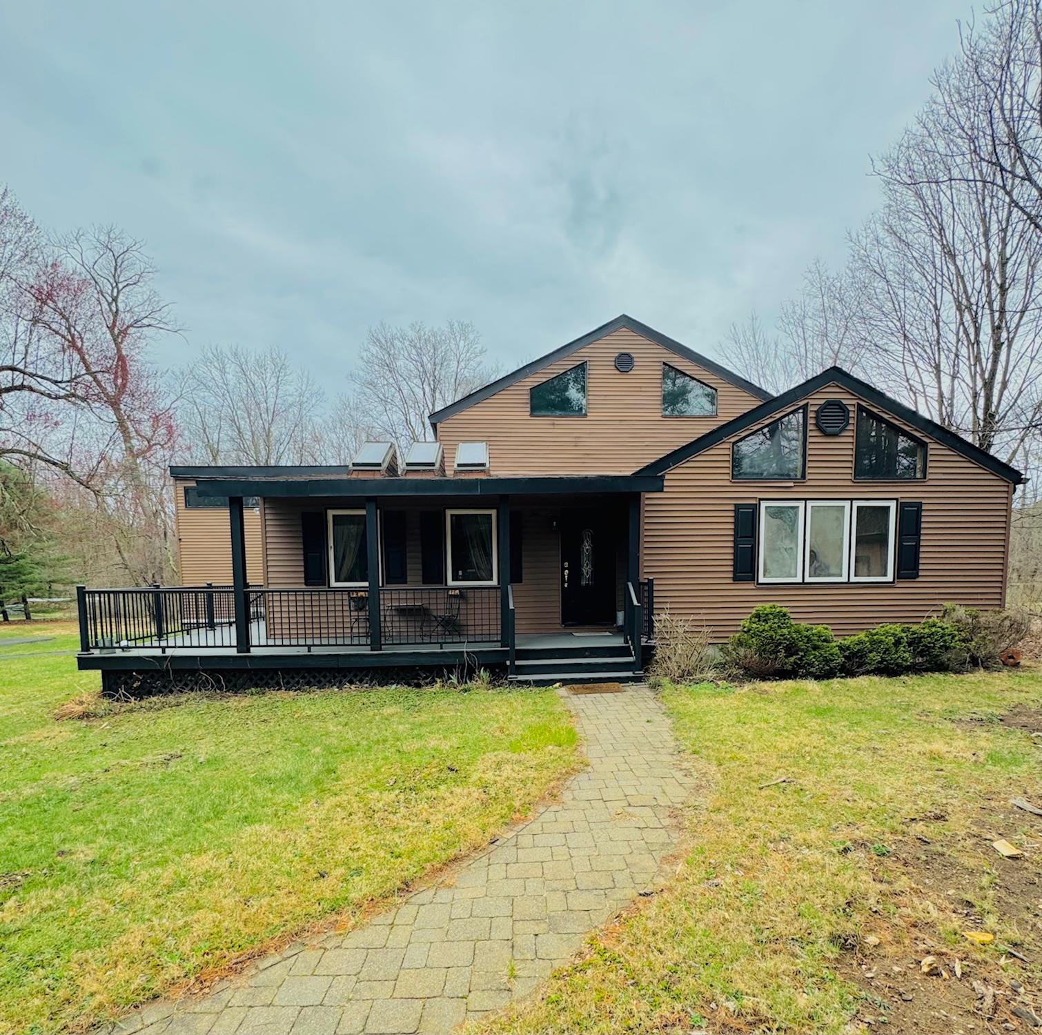 Property photo # 1