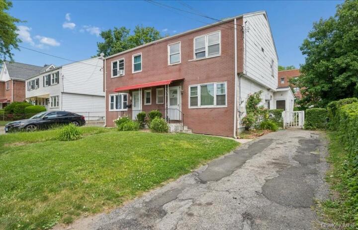 Property photo # 1