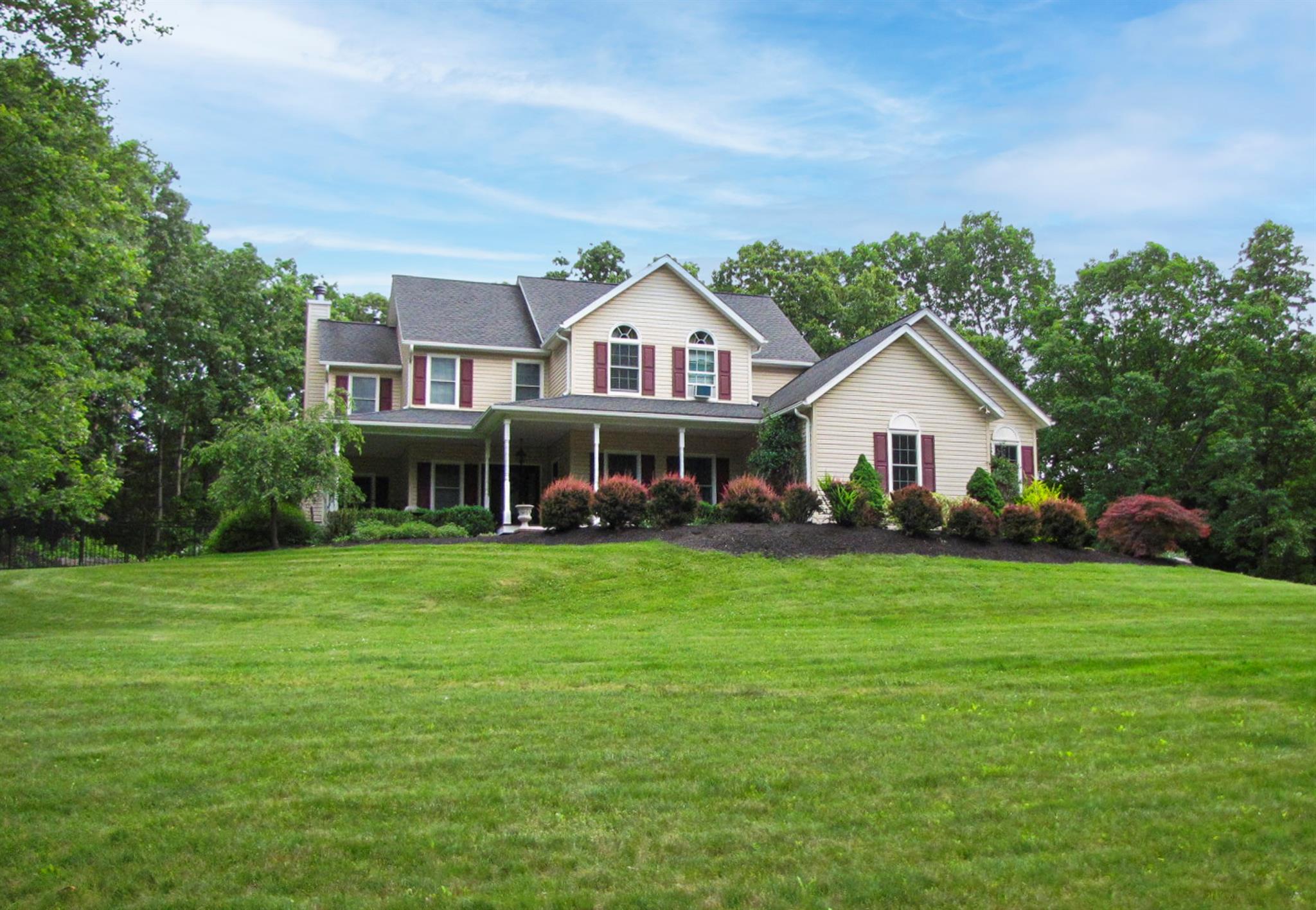 Property photo # 1