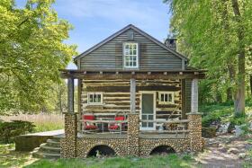 Property photo # 1