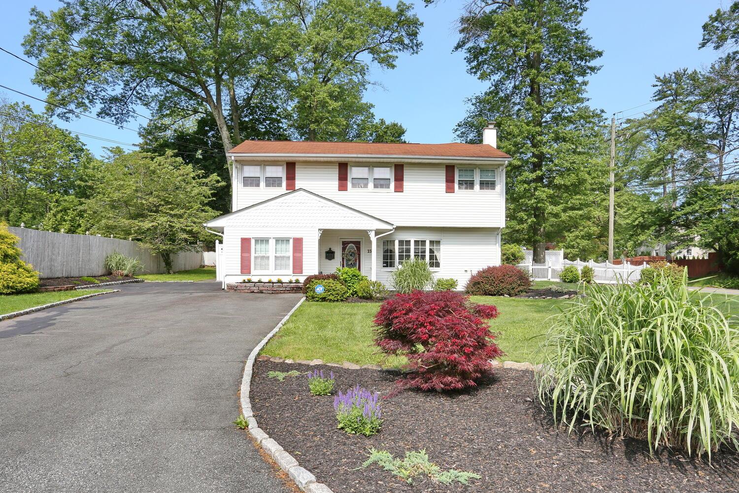 Property photo # 1