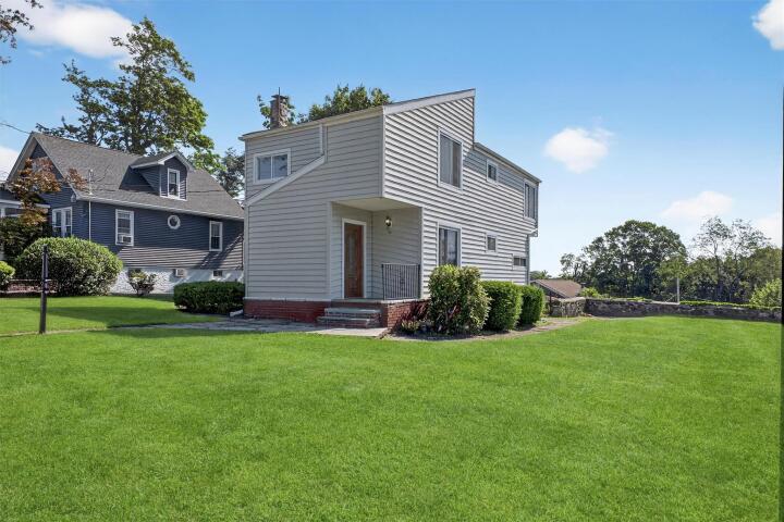 Property photo # 1