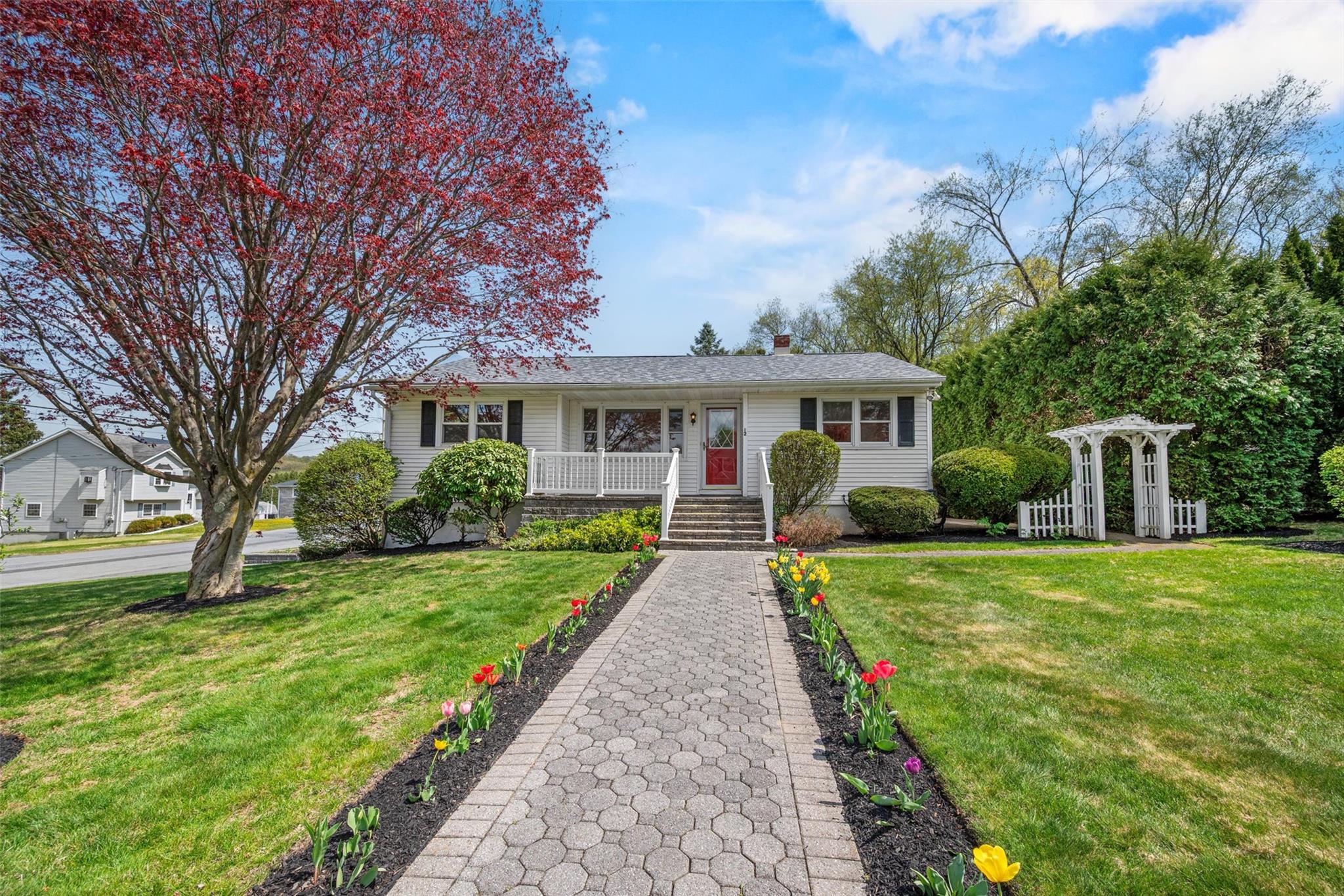 Property photo # 1