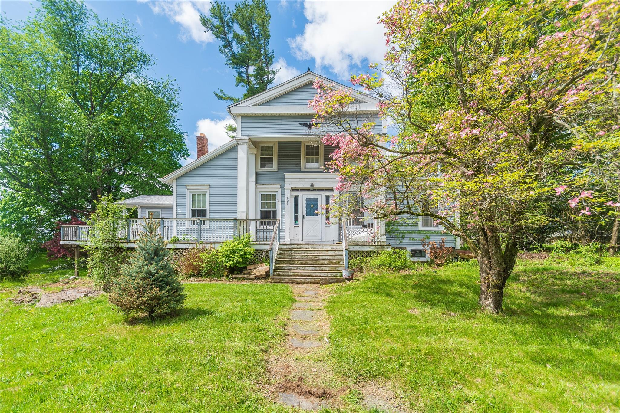 Property photo # 1