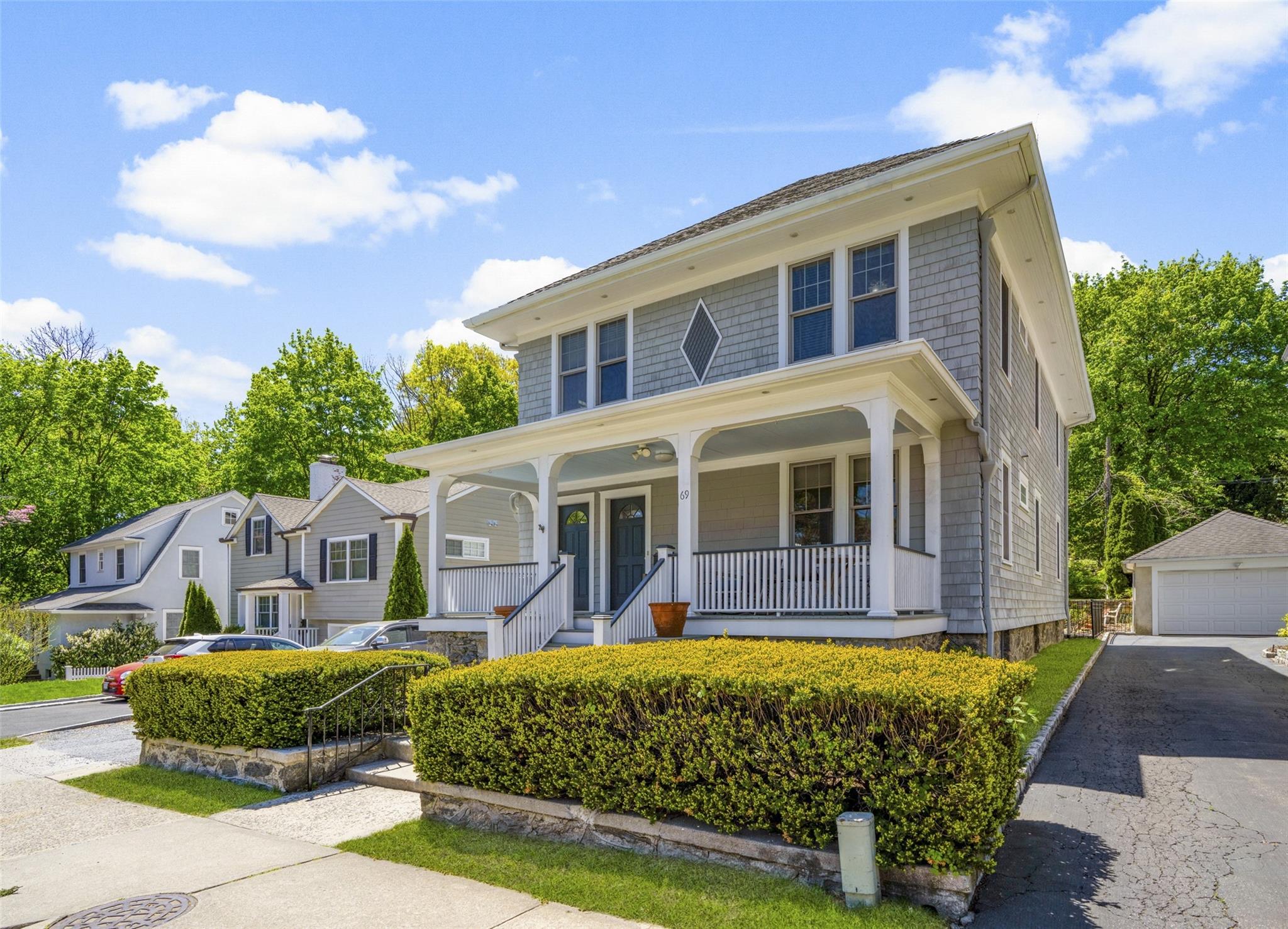 Property photo # 1