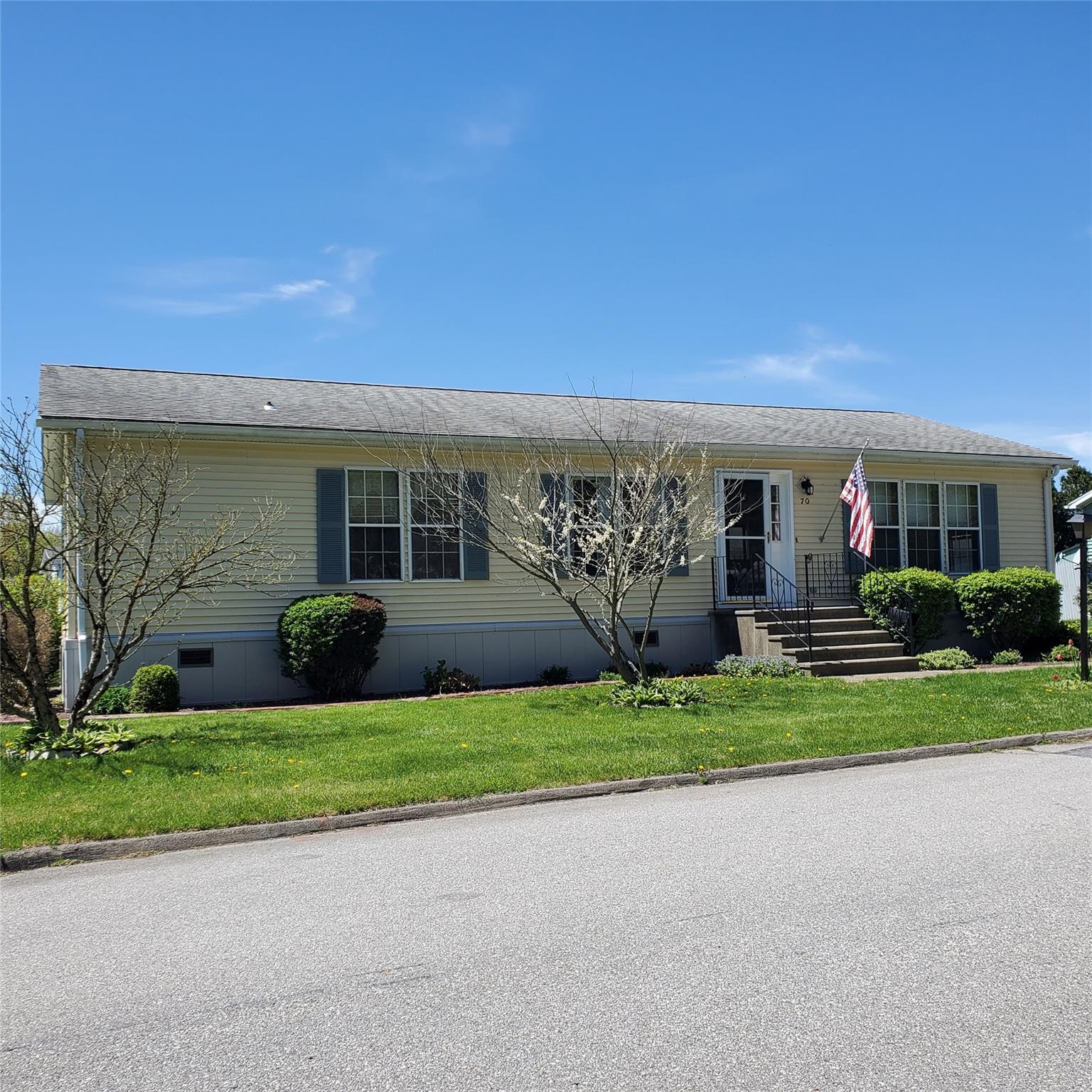 Property photo # 1