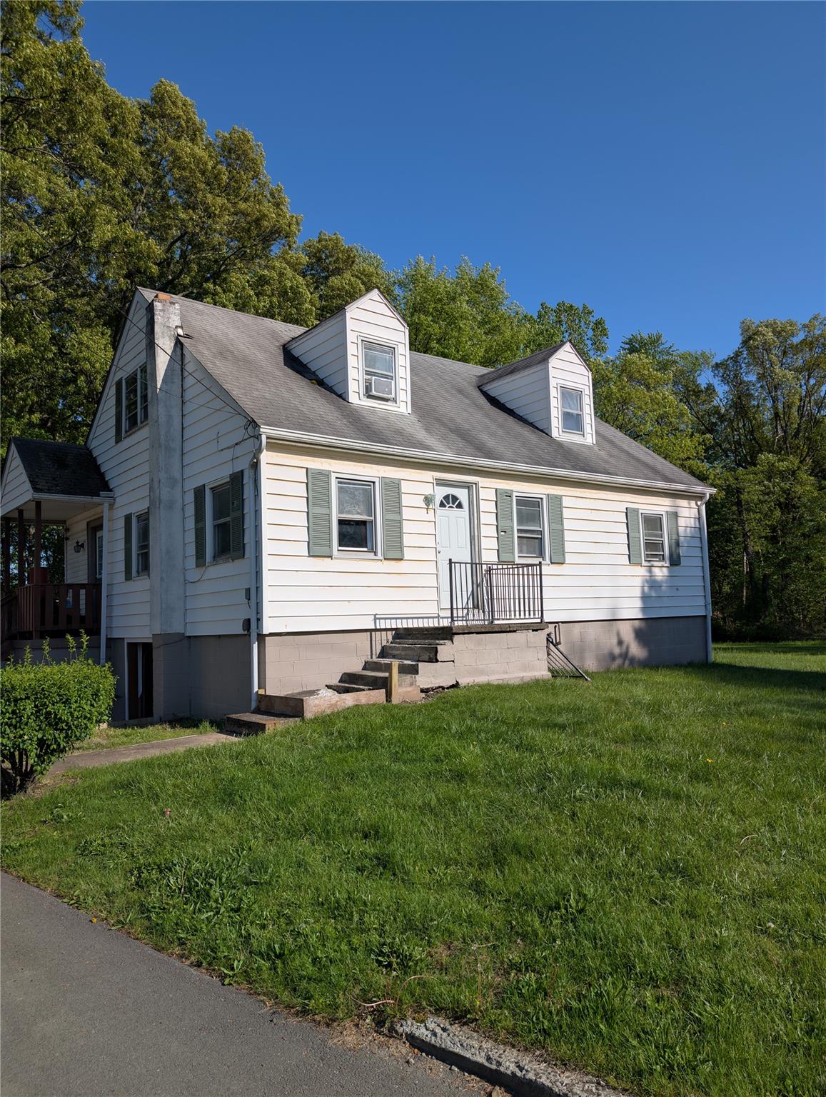 Property photo # 1