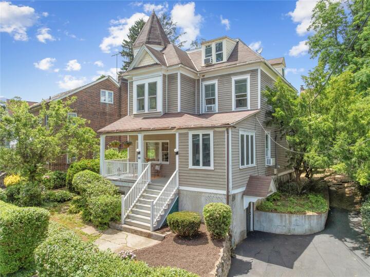 Property photo # 1